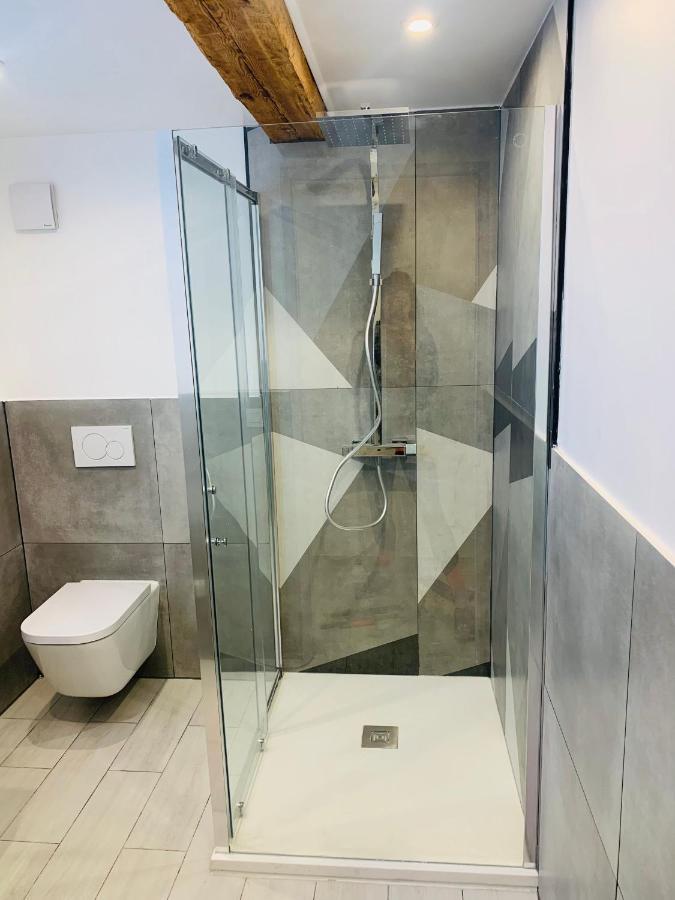 Appartement cocooning pour un séjours à Tende Exterior foto